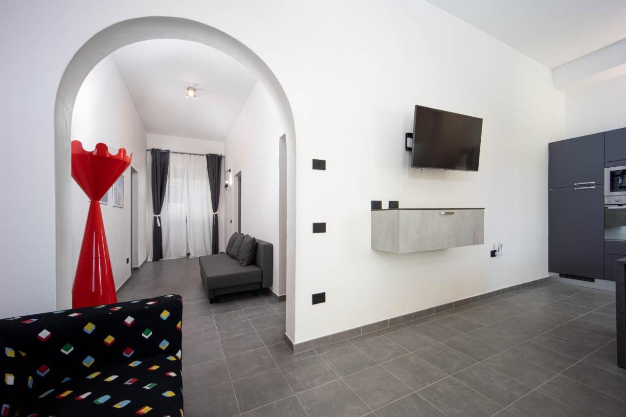 Coru E Mari 2 Apartments Pula Bagian luar foto