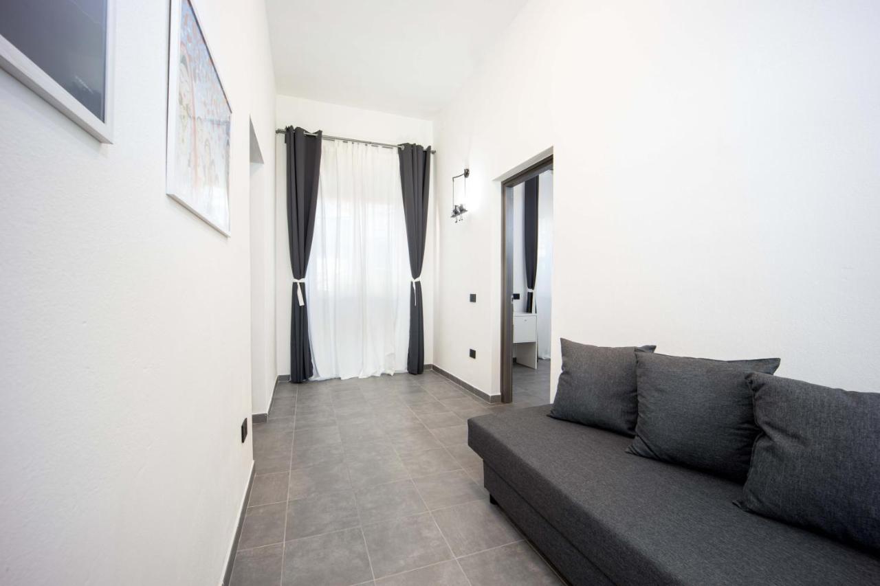 Coru E Mari 2 Apartments Pula Bagian luar foto